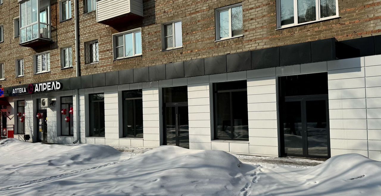 торговое помещение г Омск р-н Советский пр-кт Мира 84 фото 2