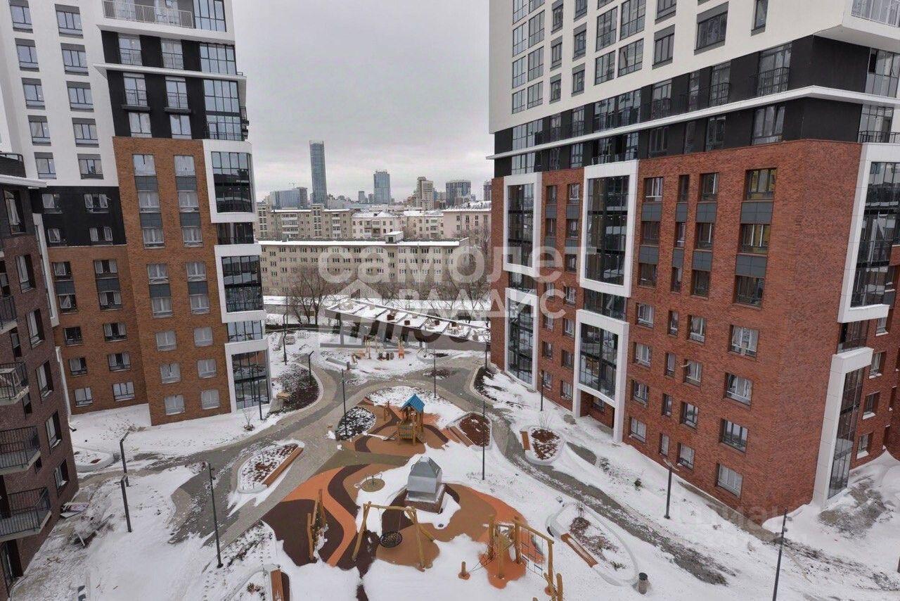 квартира г Екатеринбург р-н Железнодорожный ул Азина 31 фото 3