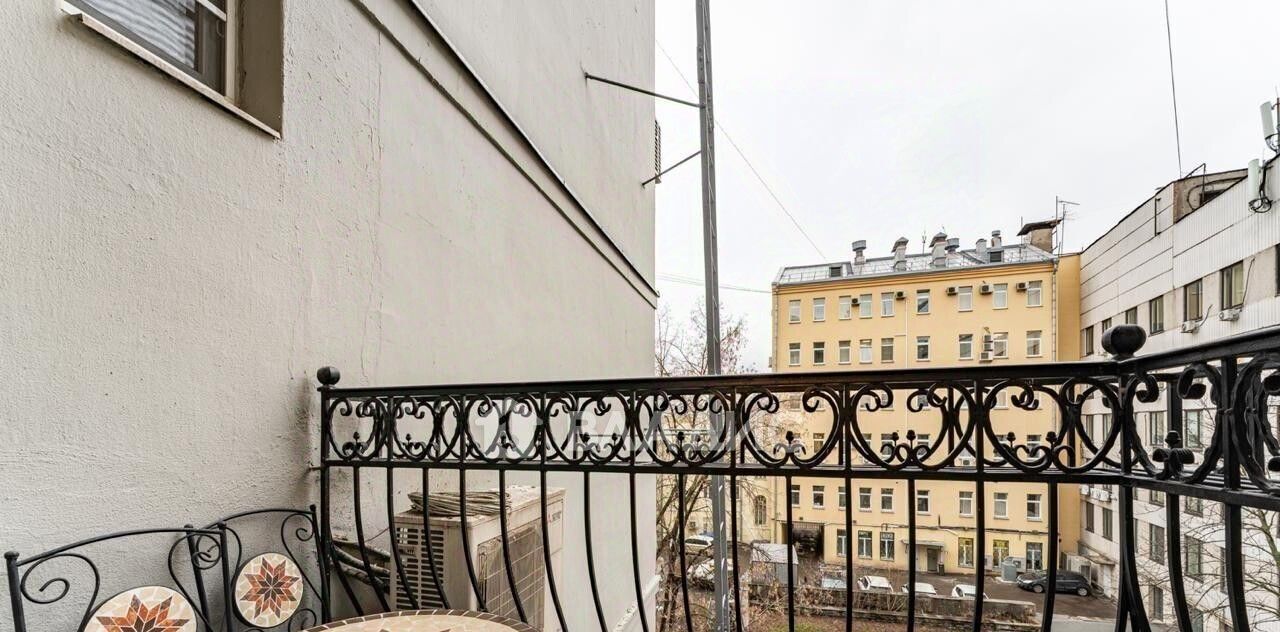 квартира г Москва метро Тверская пер Брюсов 7 фото 24
