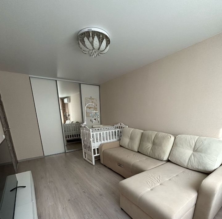 квартира г Саратов р-н Заводской ул им Кривохижина Александра 6а фото 5
