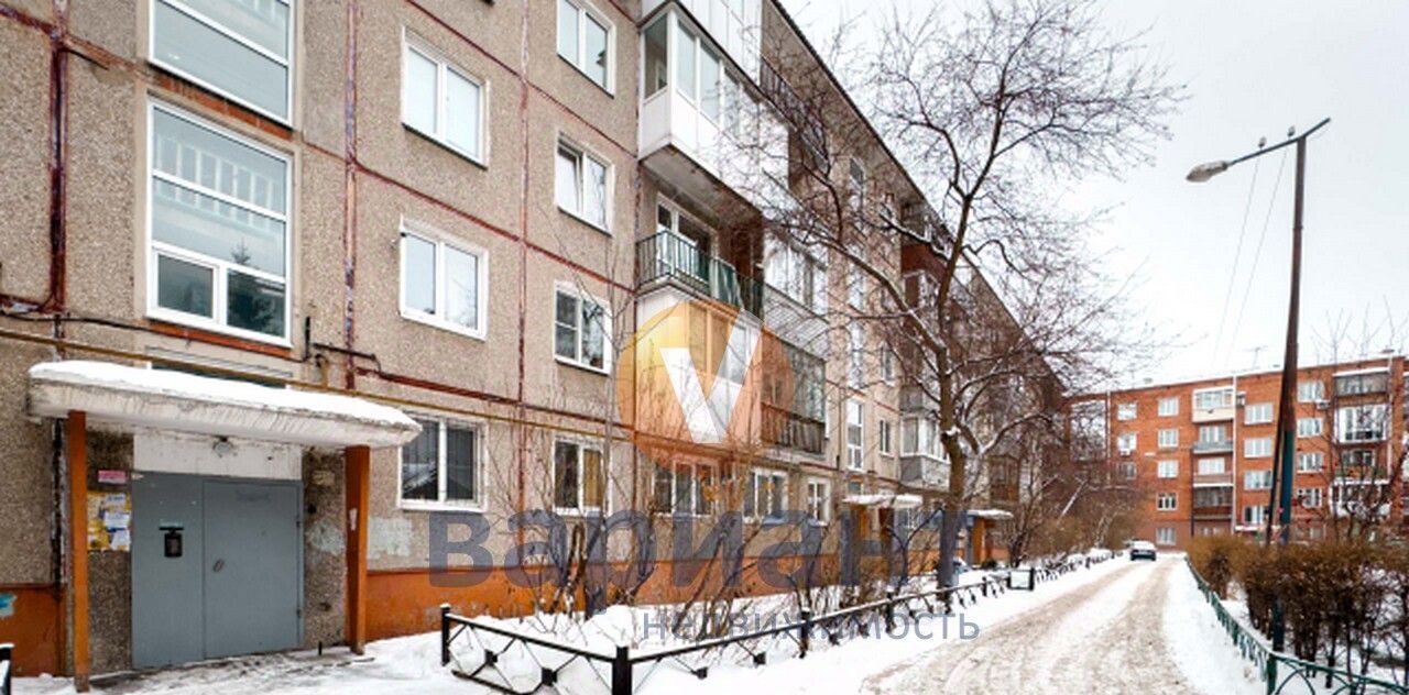 квартира г Омск р-н Центральный ул Масленникова 9в фото 25