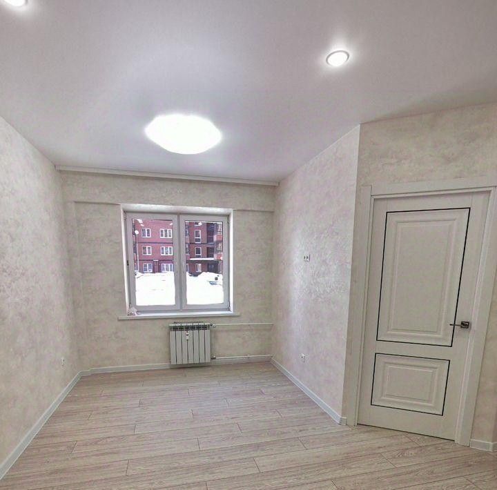 квартира г Иркутск р-н Правобережный ул Братская 7/11 фото 2