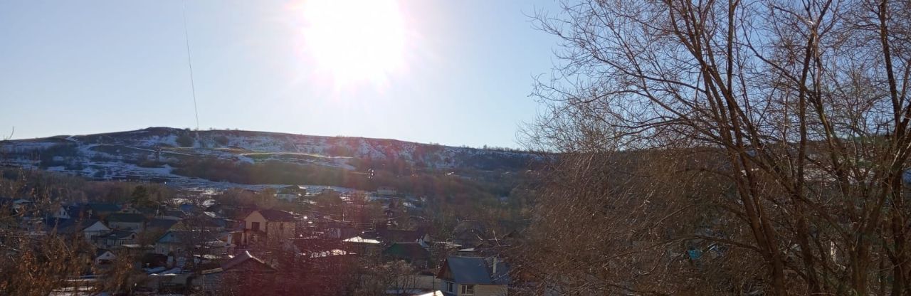 квартира г Саратов р-н Заводской проезд 2-й Лучевой 50/54к 1 фото 4