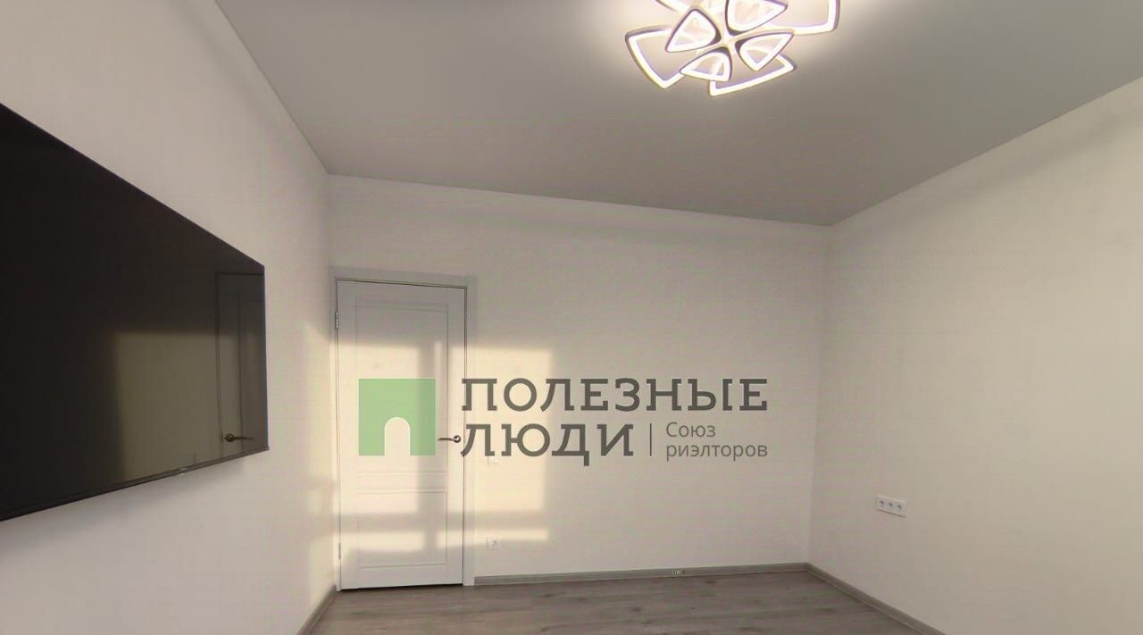 квартира г Уфа р-н Демский ул Ивана Спатара 12 фото 3