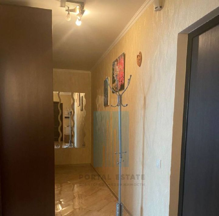 квартира г Москва метро Бунинская аллея проезд Чечёрский 124к/1 фото 12