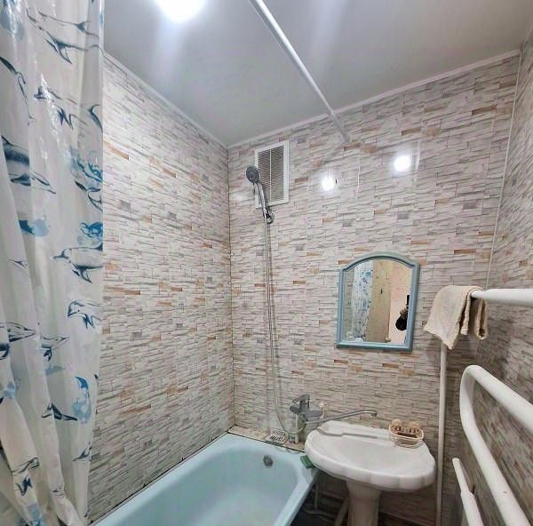 квартира г Тольятти р-н Комсомольский ул Никонова 22 фото 16