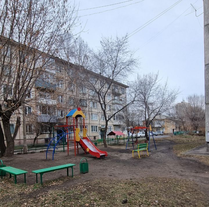 квартира г Красноярск р-н Ленинский Черёмушки ул Читинская 10 фото 8