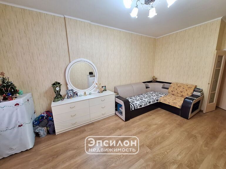 квартира г Курск р-н Центральный пр-кт Вячеслава Клыкова 92 фото 2