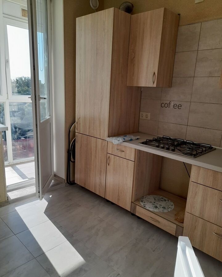 квартира г Калининград р-н Московский ул Маршала Новикова 15 фото 3