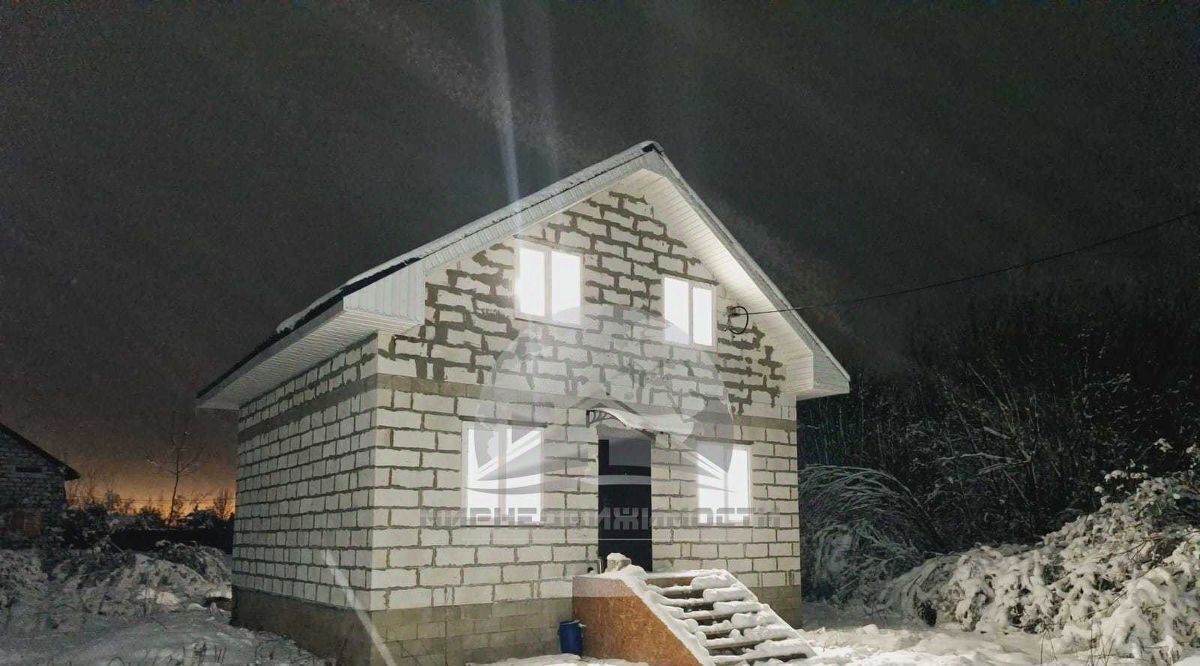 дом г Великий Новгород мкр Кречевицы 200-й кв-л фото 3