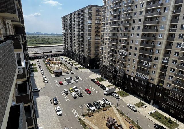 р-н Прикубанский ул им. Героя Ростовского 8к/3 фото