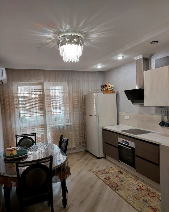квартира г Краснодар р-н Карасунский ул Парусная 10к/2 фото 3