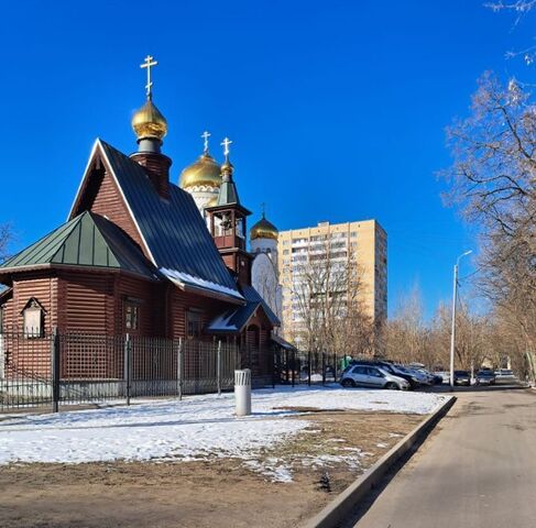 метро Молодежная дом 50 фото