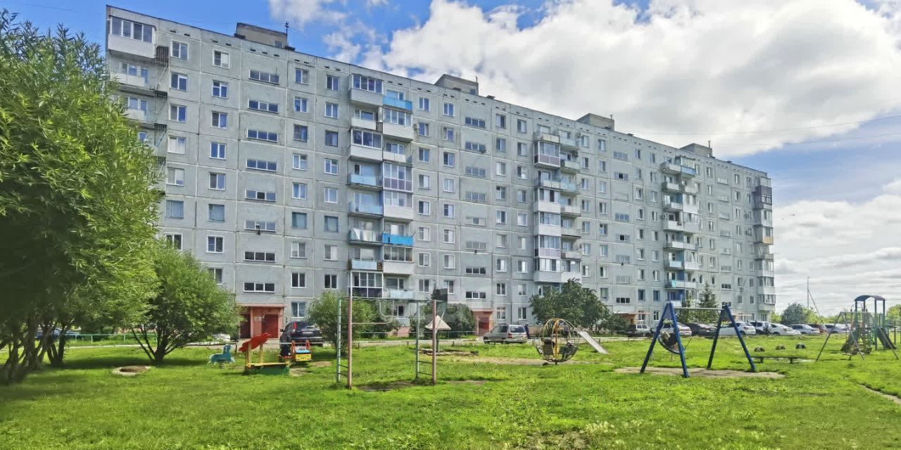 квартира г Омск мкр Крутая Горка р-н Октябрьский ул Крутогорская 21 фото 1