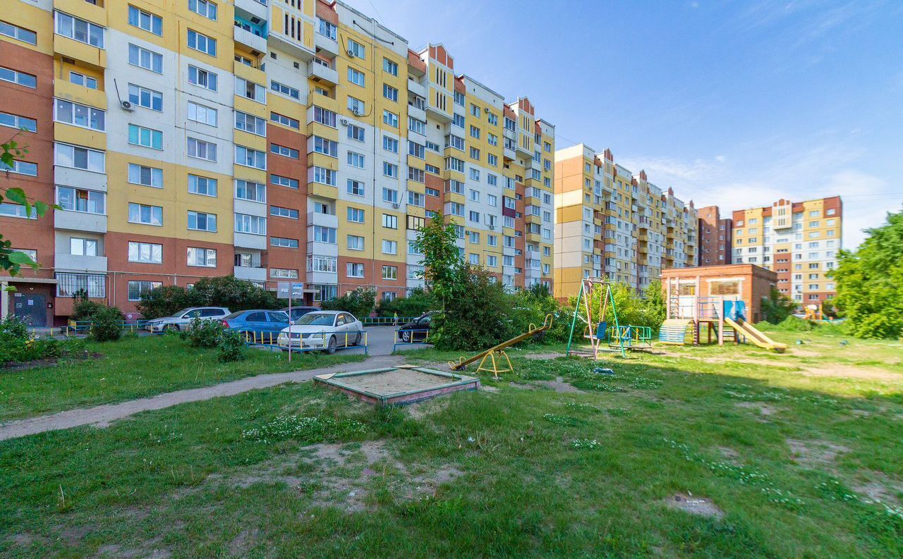квартира г Омск р-н Советский ул Малиновского 14к/2 фото 26