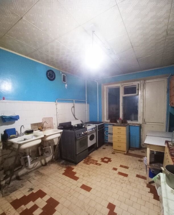 комната г Воронеж р-н Советский ул Любы Шевцовой 21 фото 3