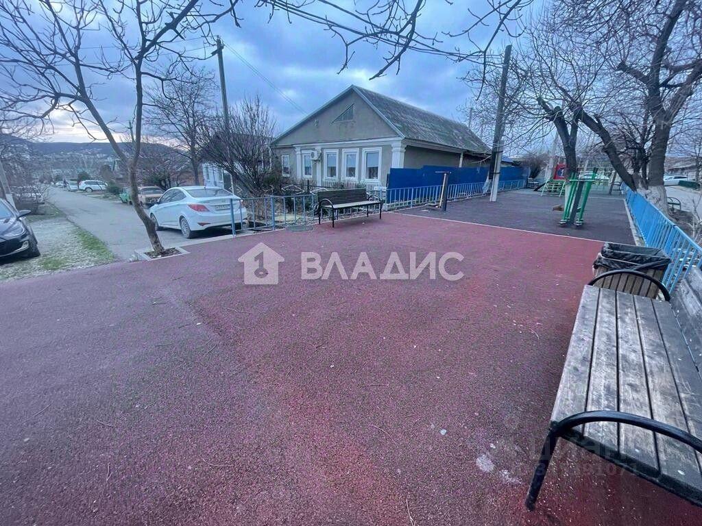 квартира г Новороссийск р-н Восточный ул Мефодиевская 118 фото 20