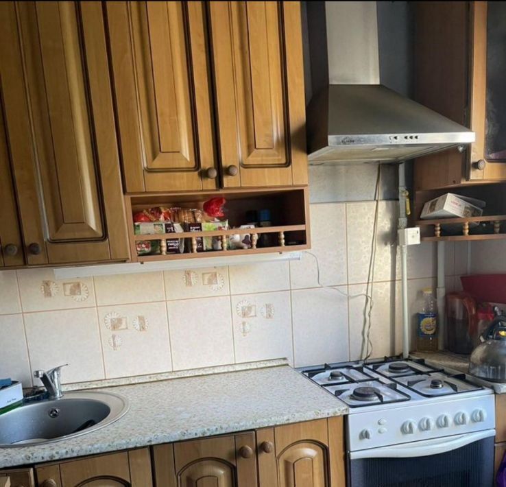 квартира г Омск р-н Октябрьский ул 50-летия ВЛКСМ 5а фото 16