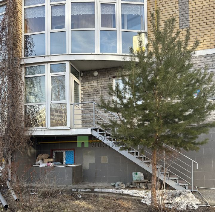 офис г Набережные Челны р-н Автозаводский б-р Томази Кереселидзе 10в фото 24