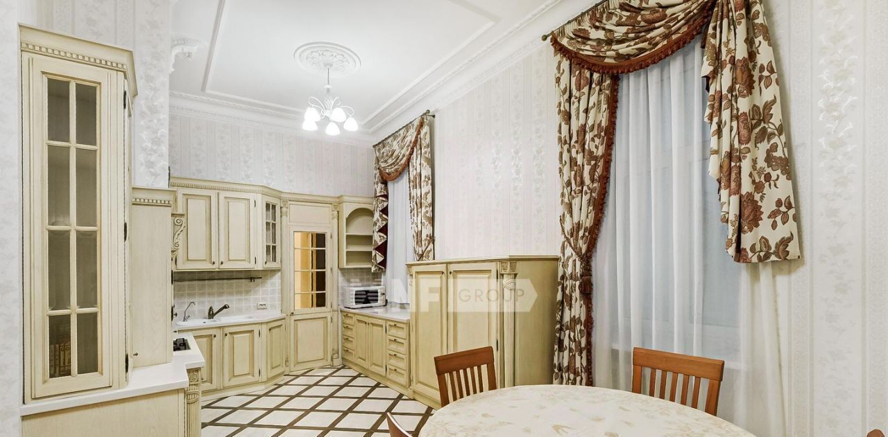 квартира г Москва метро Чистые пруды пер Гусятников 13/3 фото 3