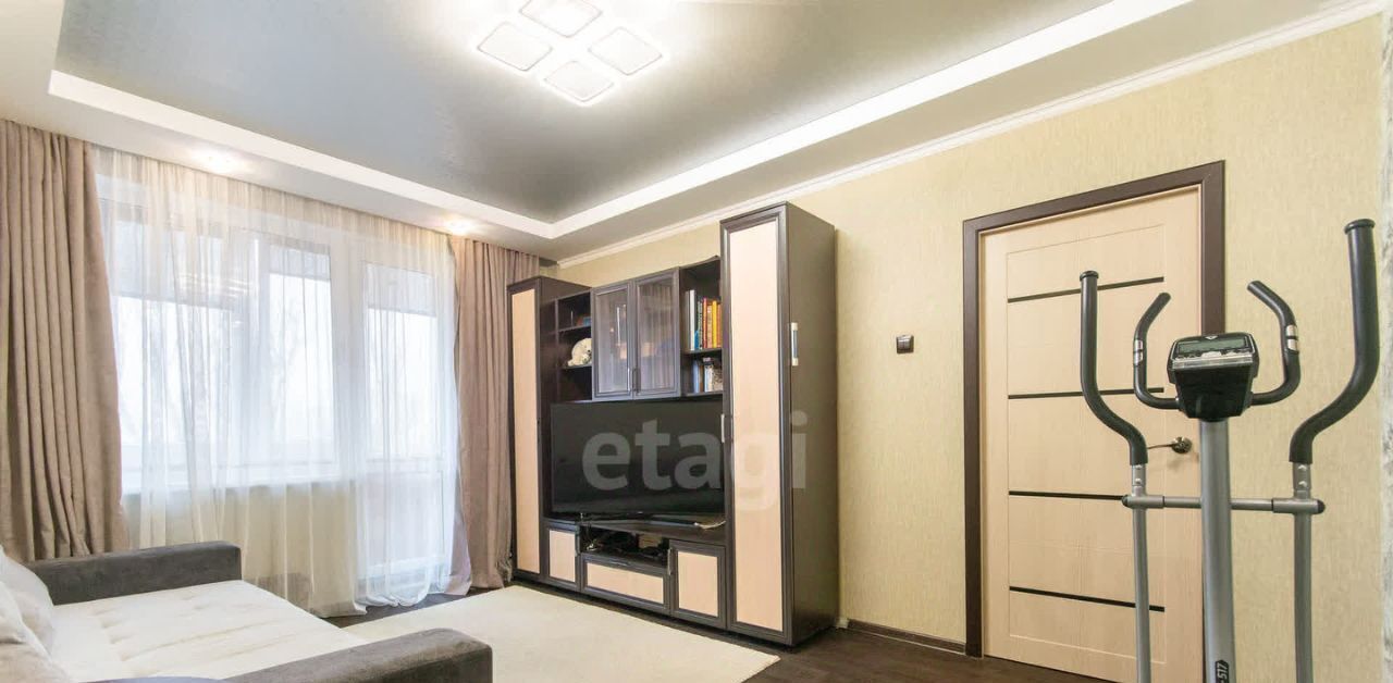 квартира г Калининград р-н Московский ул Л.Иванихиной 1 фото 3