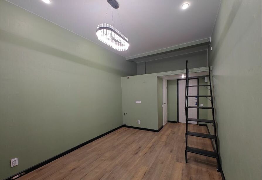 квартира г Москва метро Таганская ул Земляной Вал 65 фото 3