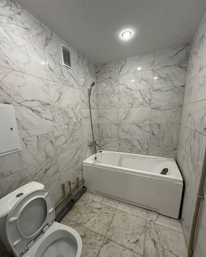 квартира г Курск р-н Центральный ул Димитрова 9 фото 2
