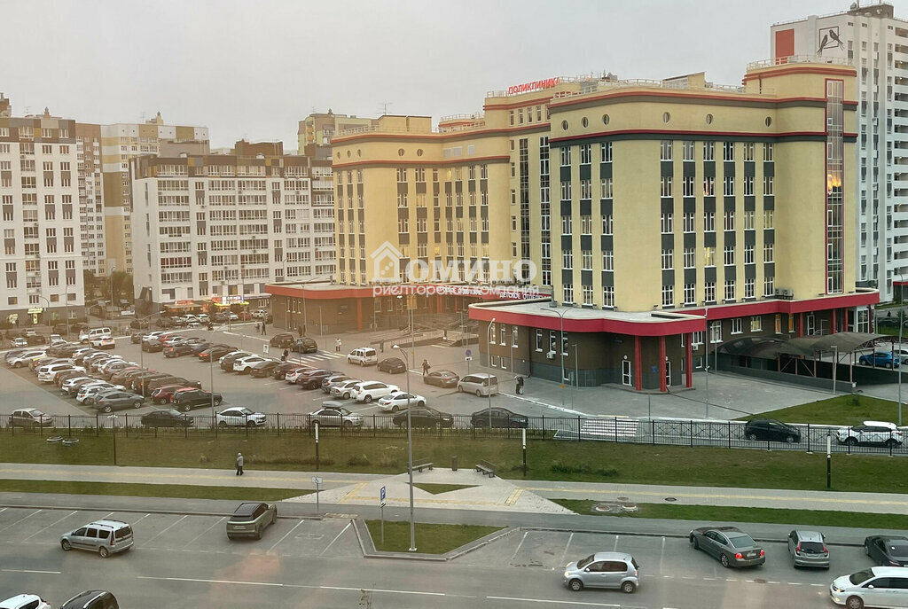 квартира г Тюмень ул Фармана Салманова 16 фото 30