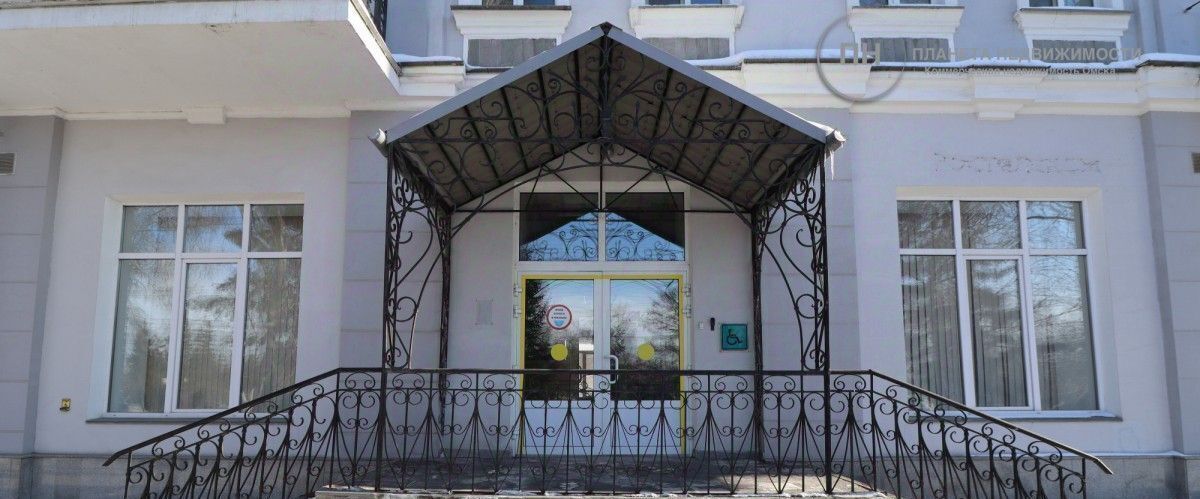офис г Омск р-н Центральный ул Гагарина 36 фото 1