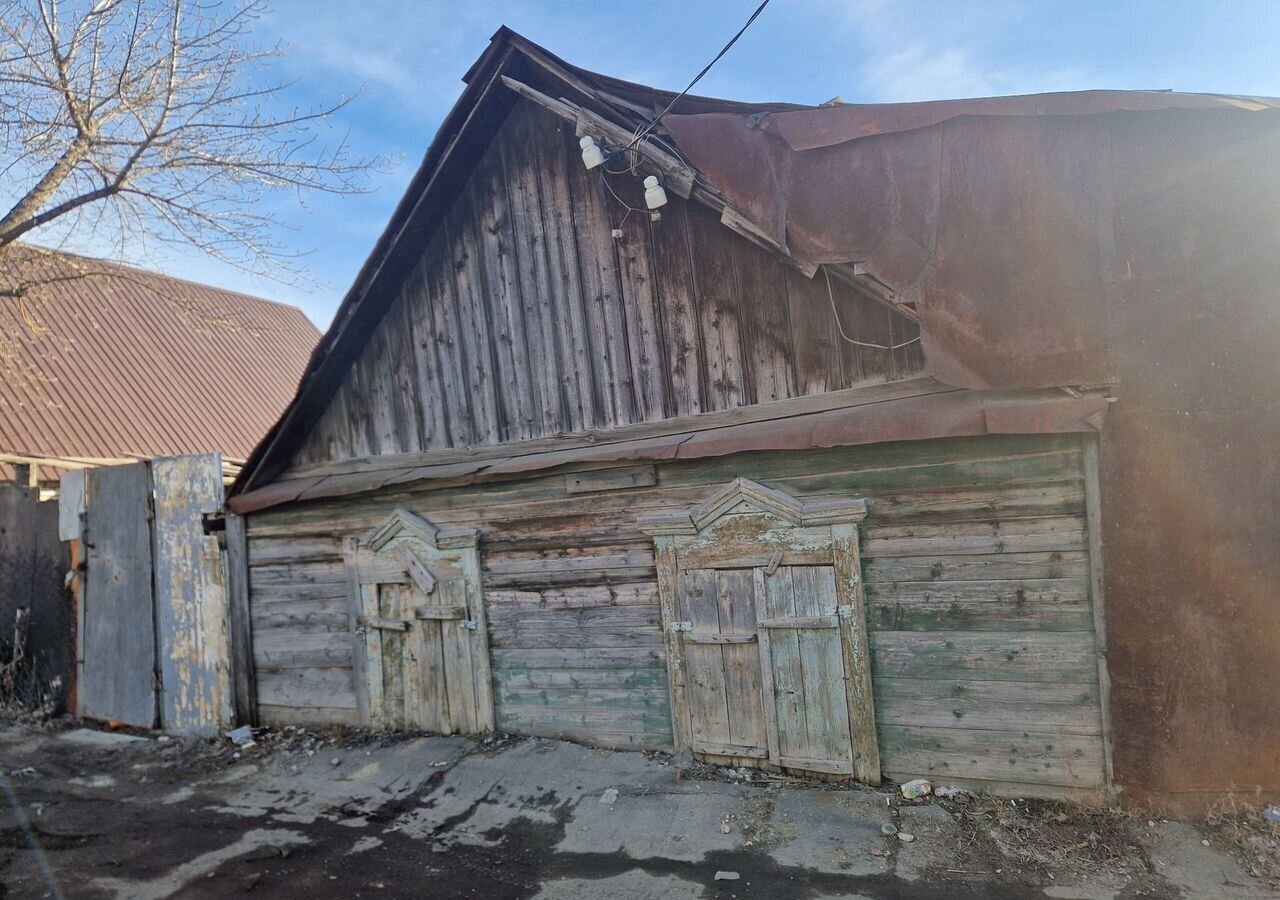 дом г Саратов р-н Кировский ул им Пугачева Е.И. фото 1