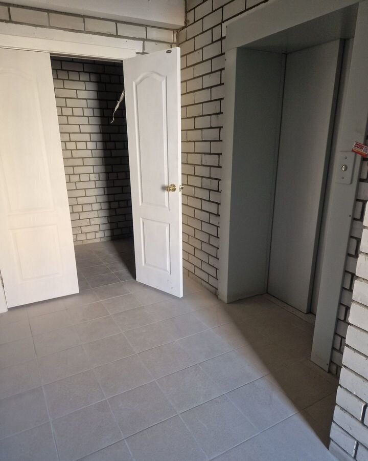 квартира г Саратов р-н Заводской ул им Сдобнова Николая 5 фото 7