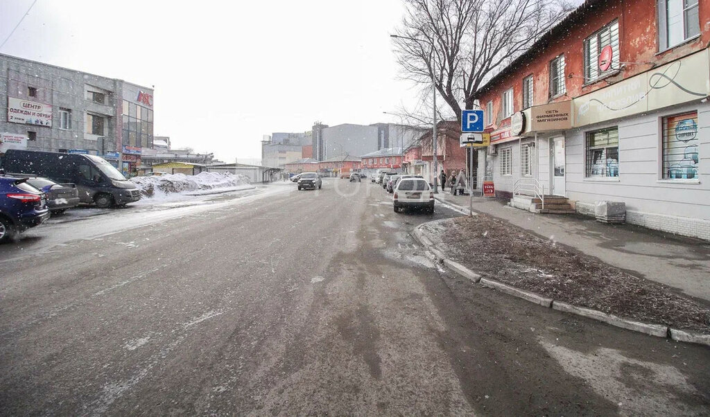 квартира г Барнаул ул Пионеров 4 фото 13