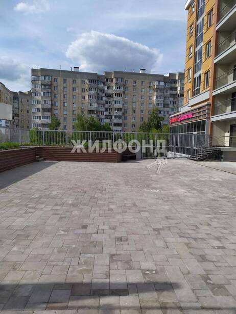 квартира г Белгород Западный ул Есенина 15 фото 3