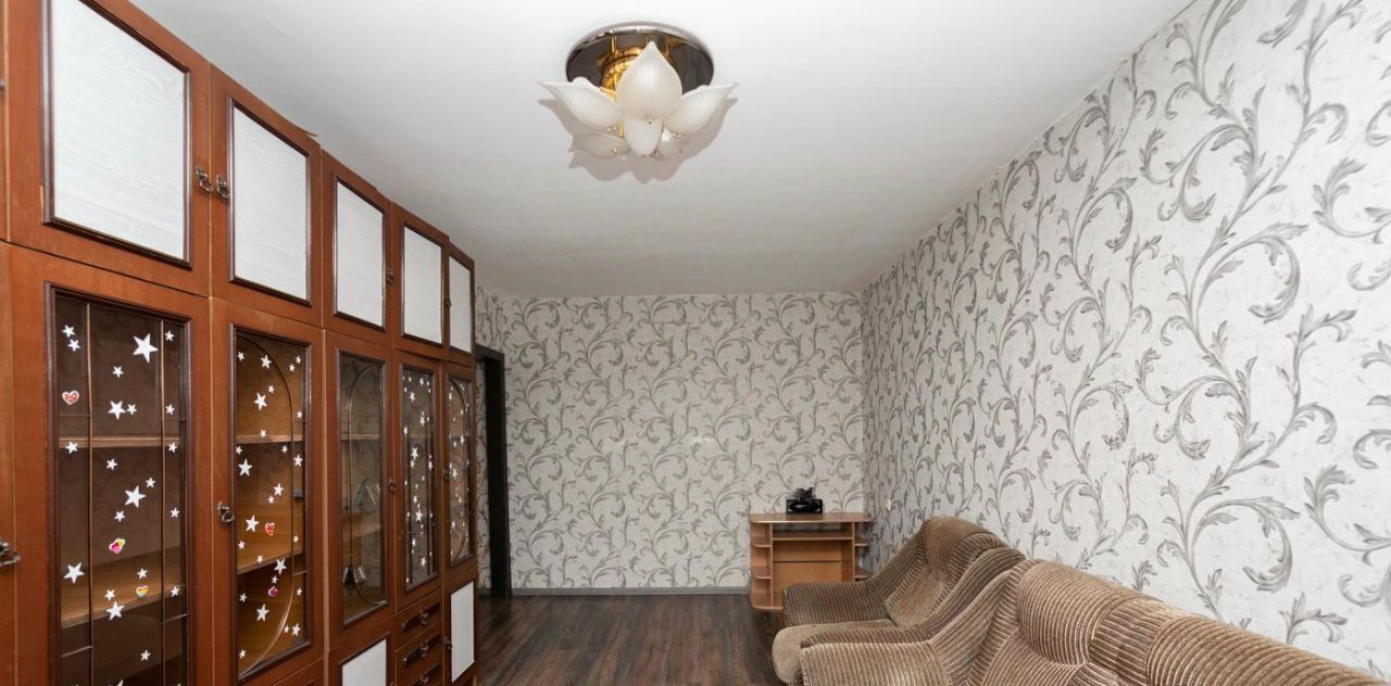 квартира г Иркутск р-н Октябрьский ул Ржанова 11 фото 2