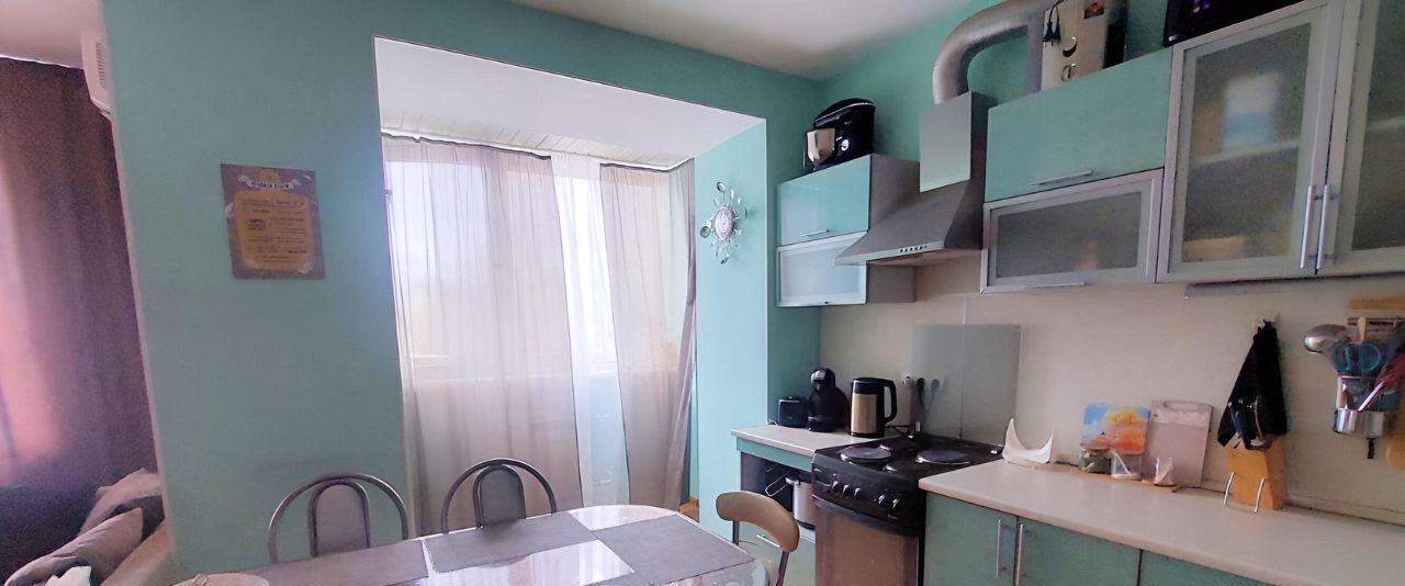 квартира г Волгоград р-н Тракторозаводский наб Волжской флотилии 37а фото 6