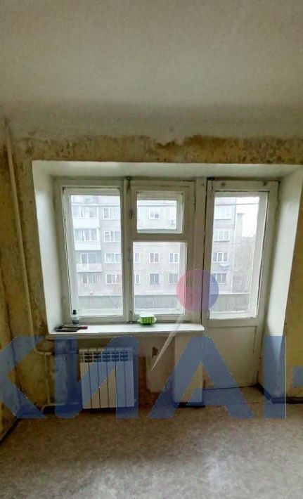 квартира г Красноярск р-н Свердловский ул 60 лет Октября 60 фото 1