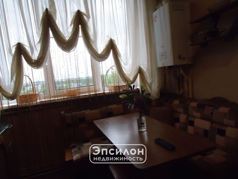 квартира г Курск р-н Центральный ул Карла Маркса 72/15 фото 6