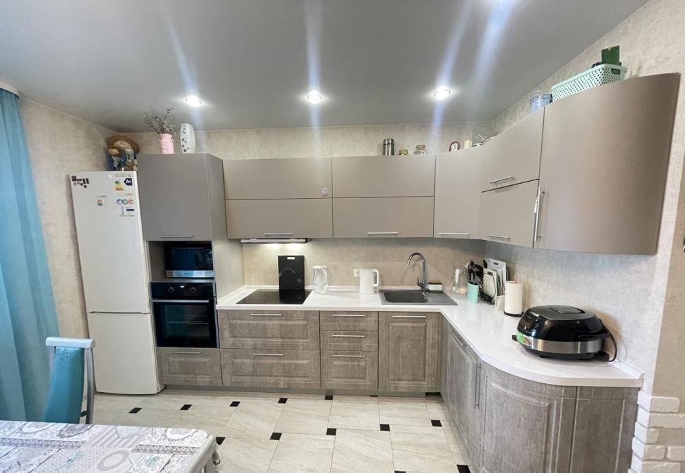 квартира г Иркутск р-н Октябрьский ул Байкальская 320/1 фото 1