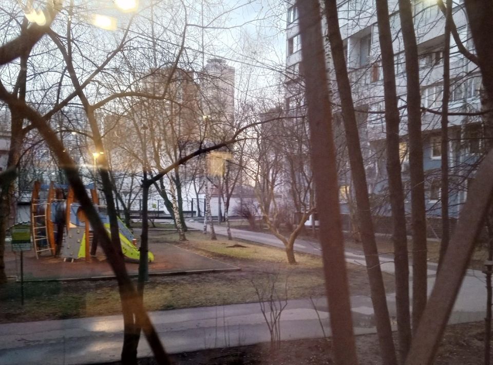 квартира г Москва метро Строгино ул Исаковского 25к/1 фото 3