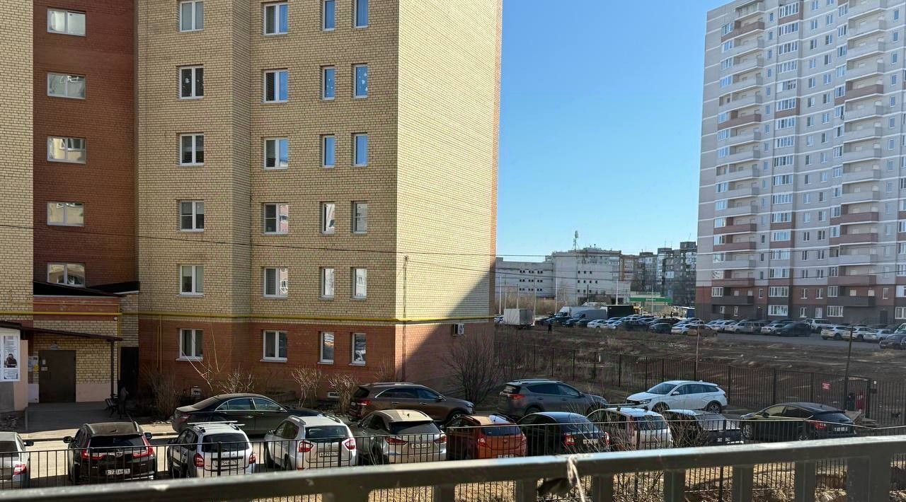 квартира г Ярославль р-н Дзержинский ул Брагинская 18к/1 фото 4