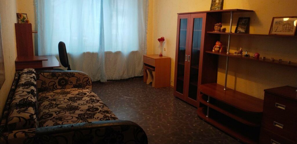 комната г Пермь р-н Индустриальный ул Космонавта Леонова 42 фото 2