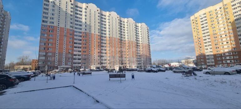 квартира г Калуга р-н Октябрьский ул Хрустальная 44к/6 фото 3
