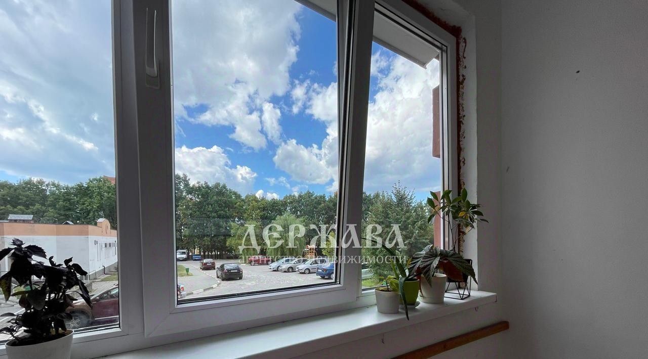 квартира г Старый Оскол Дубрава 3 кв-л, 31А фото 11
