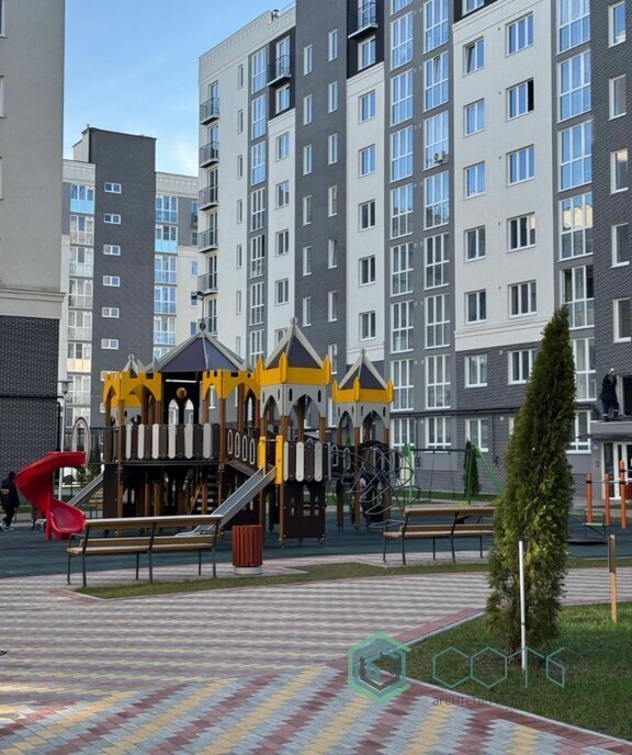 квартира г Калининград р-н Ленинградский ул Суздальская 15 фото 3
