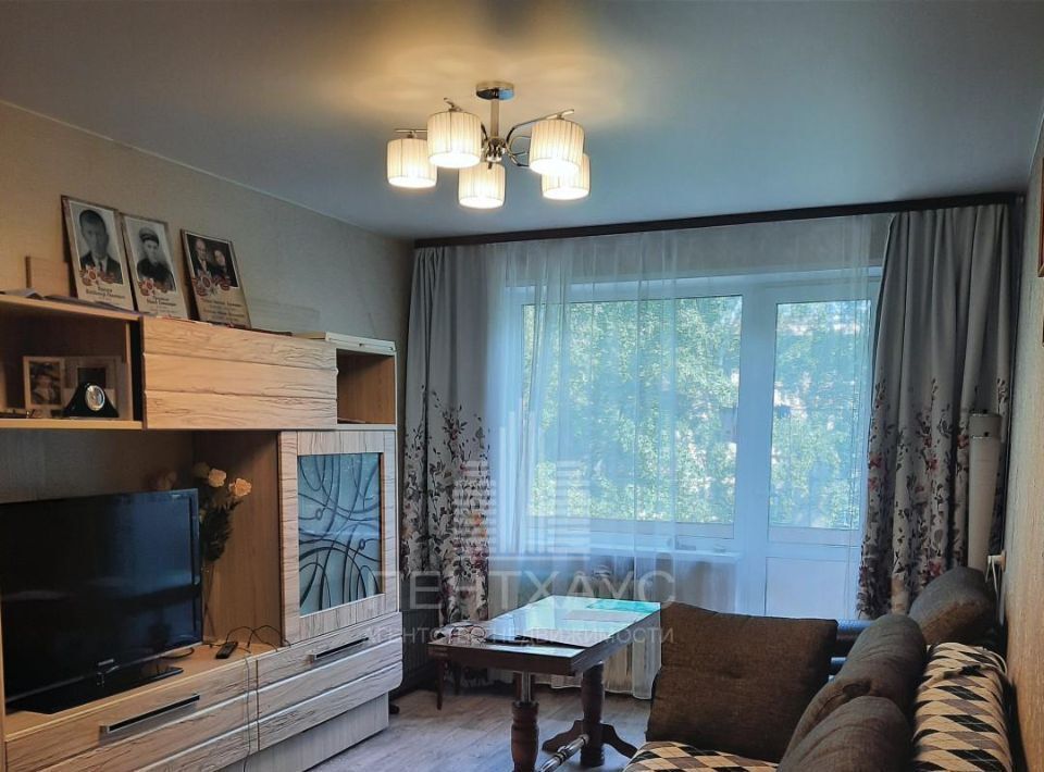 квартира г Владимир р-н Октябрьский ул Балакирева 33 фото 1
