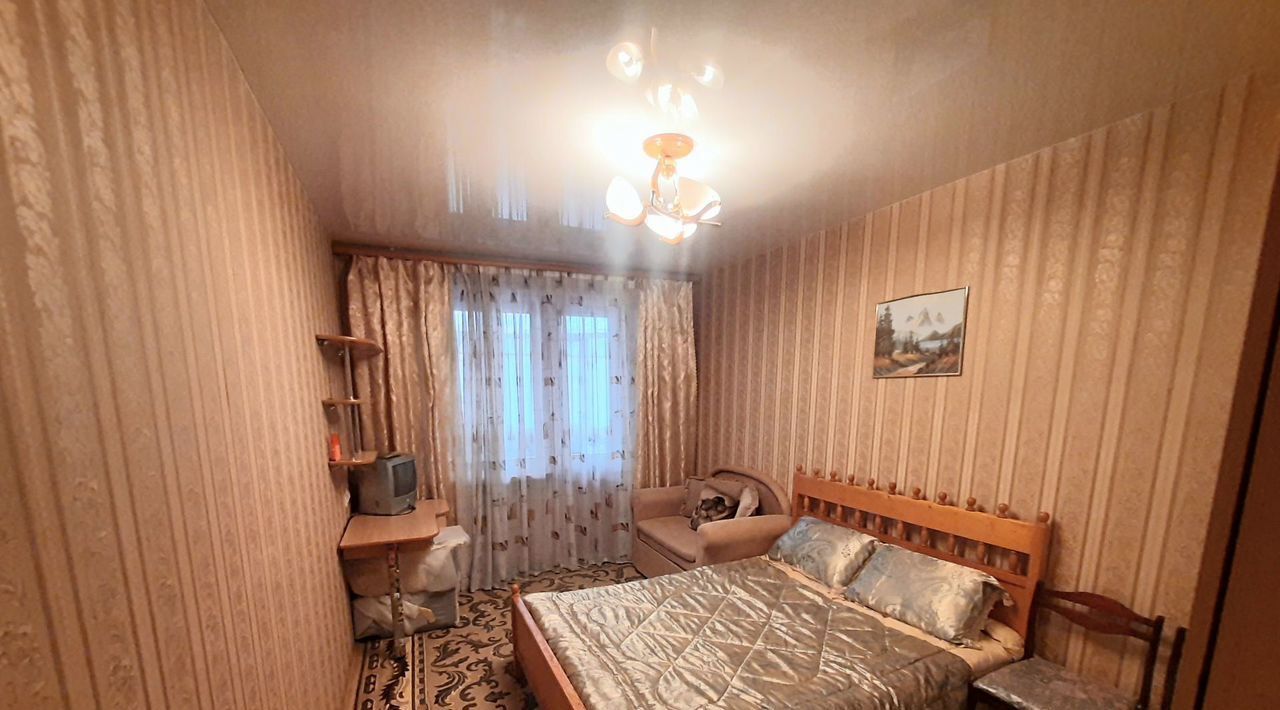 квартира г Волгоград р-н Дзержинский ул Нарвская 10 фото 6