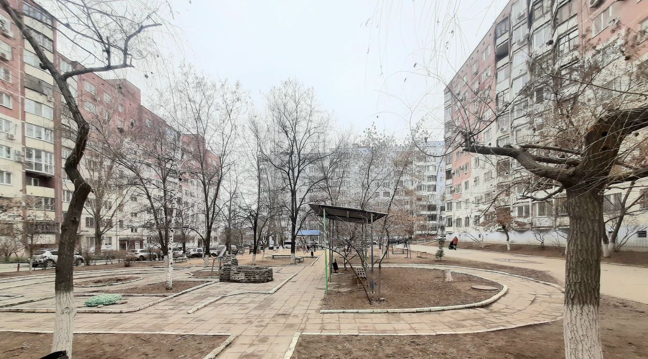 квартира г Волгоград р-н Дзержинский ул Нарвская 10 фото 23
