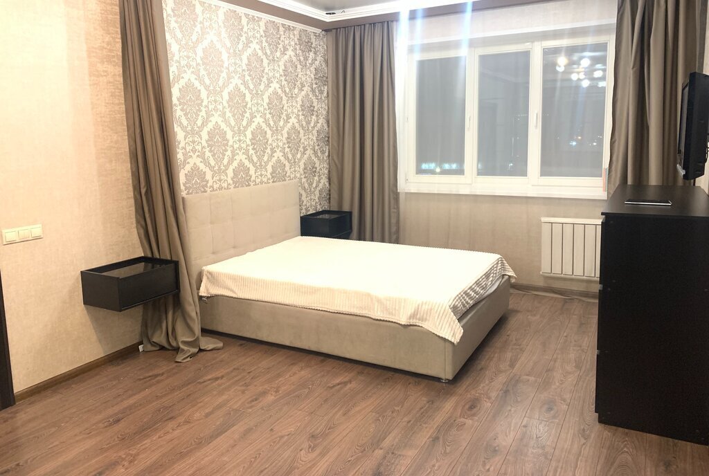 квартира г Красноярск р-н Советский ул Авиаторов 23 фото 2
