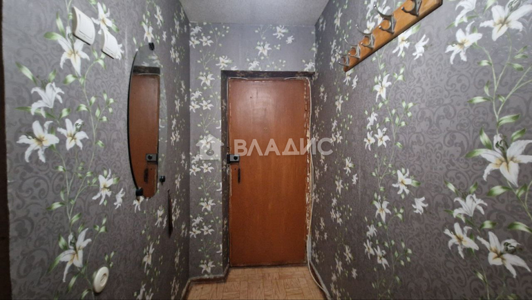 квартира г Брянск р-н Советский ул Крахмалева 17 фото 2