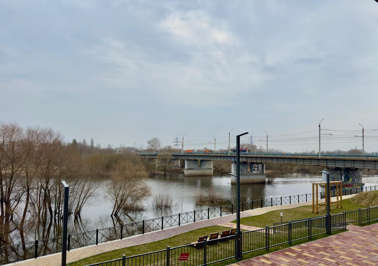 квартира г Брянск р-н Советский ул Комарова 47а фото 4